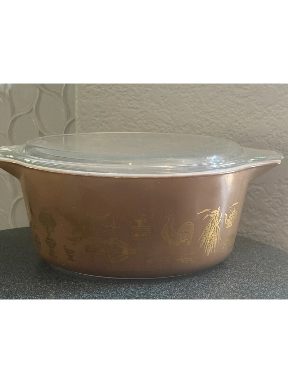 VINTAGE PYREX EARLY AMERICAN 2.5 Qt BROWN GLASS CASSEROLE DISH w LID 475 B 475 C